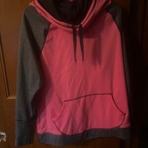 Clothes for 30 each and  a grizzly 4x4 6000